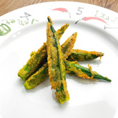 【簡単・主役級！】オクラのカレー揚げ
