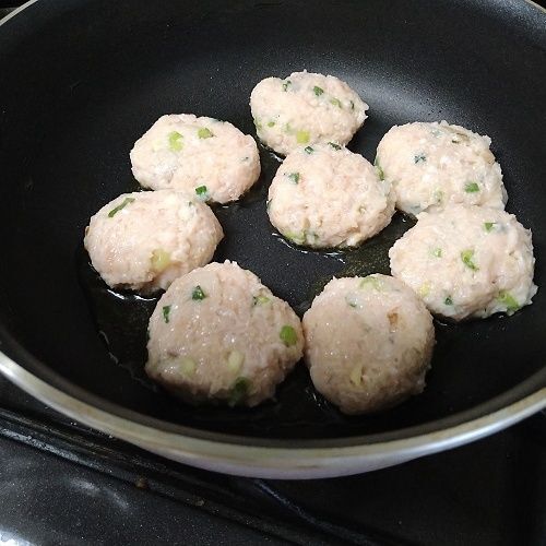 揚げ焼きする