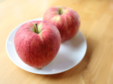 えっ？りんごは丸ごと冷凍できる⁉驚きの保存法２つ