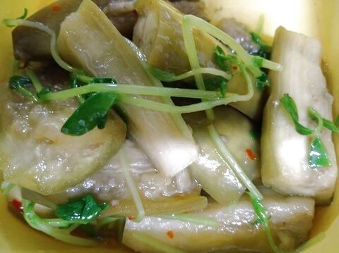 白ナスと豆苗の白だしナムル 暮らしニスタ 白ナスと豆苗の白だしナムル 暮らしニスタ