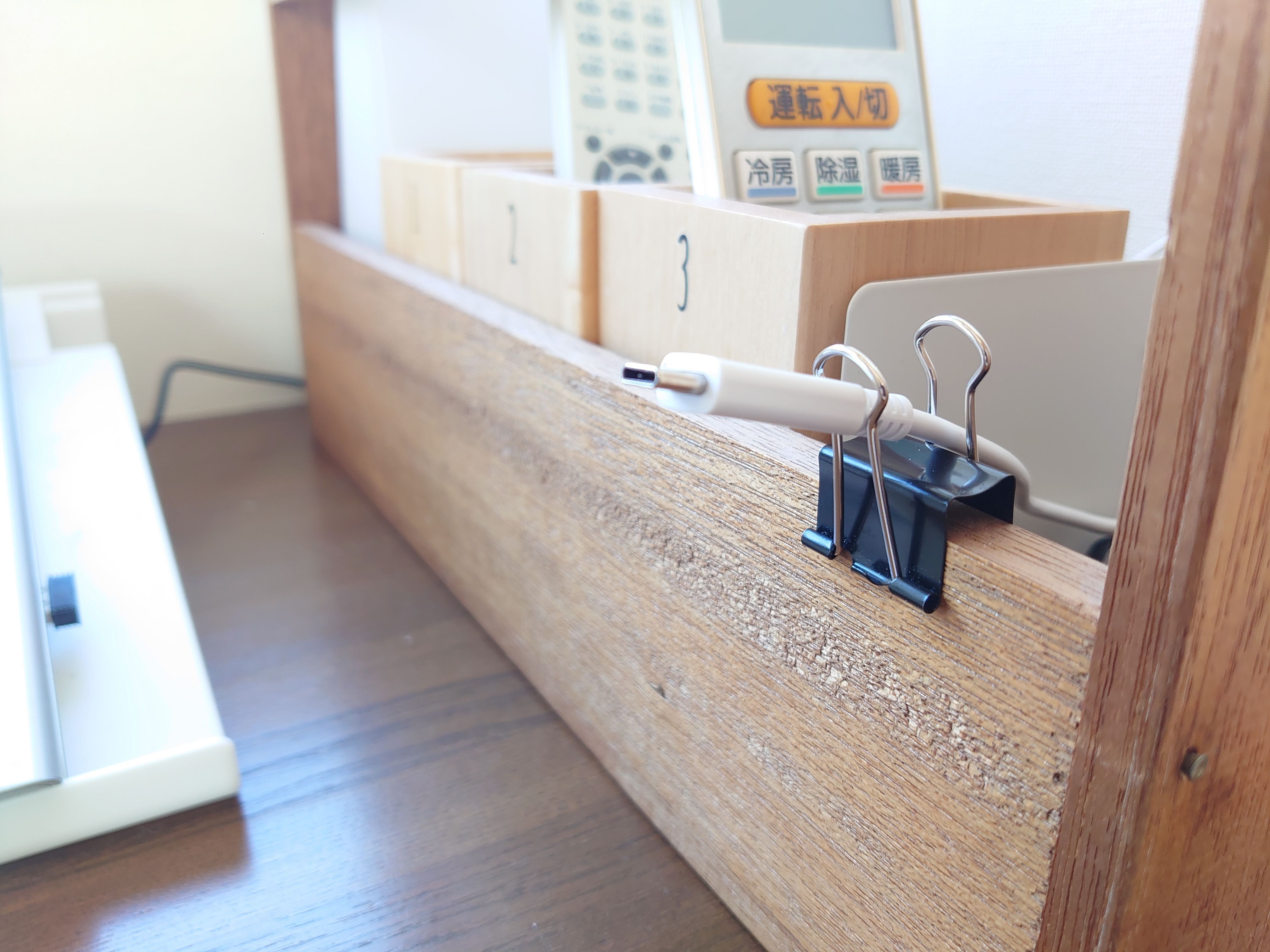 余ってる ダブルクリップ がこんなに使えるとは 裏ワザ収納術3選 暮らしニスタ Goo ニュース