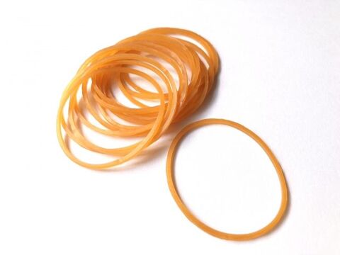 輪ゴムが優秀すぎた 収納のイライラを解消 暮らしニスタ 輪ゴムが優秀すぎた 収納のイライラを解消 暮らしニスタ