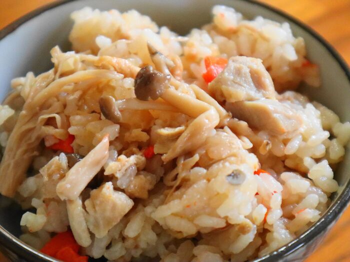 食べたいときにすぐ作れる♪【下味冷凍】鶏ときのこの炊き込みご飯の素