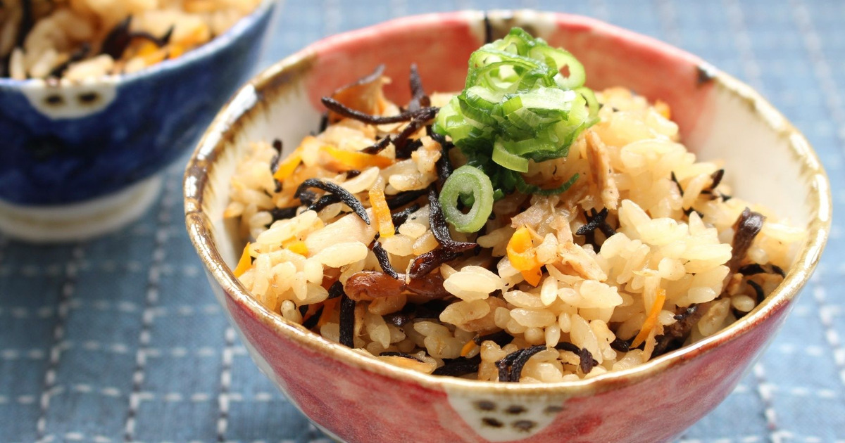 お弁当に 行楽のお供に ひじきの炊き込みご飯 暮らしニスタ