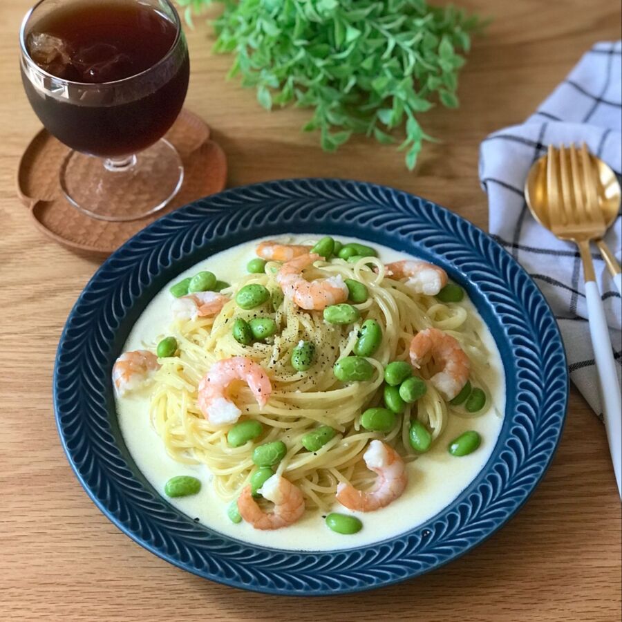 うまみたっぷり 奥深い味わい 白だしと海老と枝豆のクリームパスタ 暮らしニスタ うまみたっぷり 奥深い味わい 白だしと海老と枝豆のクリームパスタ 暮らしニスタ