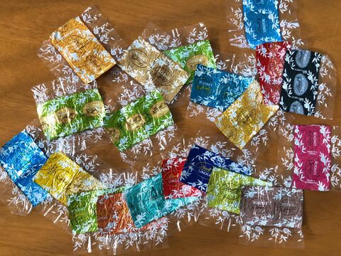 みんな大好き あのお菓子の包み紙を再利用 暮らしニスタ みんな大好き あのお菓子の包み紙を再利用 暮らしニスタ