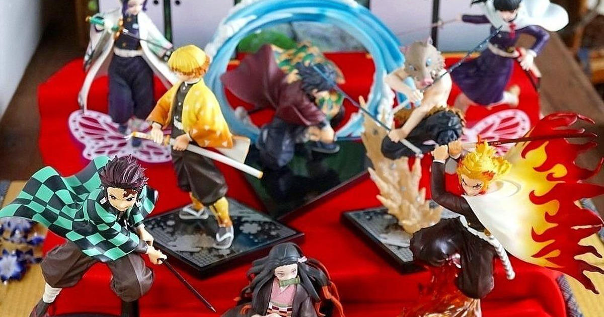 100均雑貨でジオラマ風♪鬼滅の刃フィギュア｜インテリアのアイデア  