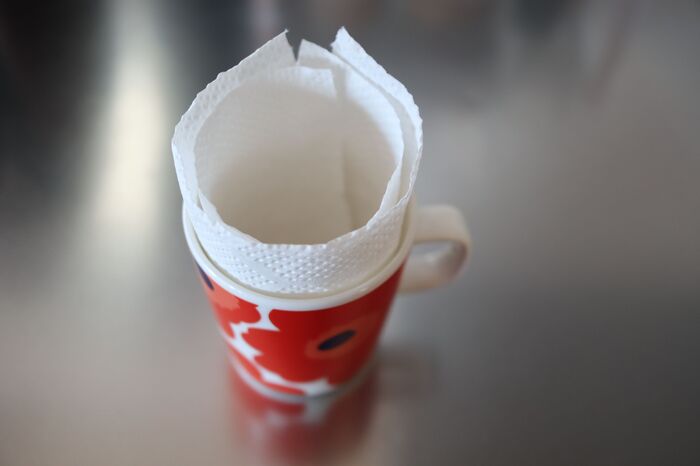 キッチン泡ハイターにひと工夫 最強ラク に茶渋や黄ばみを取る方法とは 暮らしニスタ キッチン泡ハイターにひと工夫 最強ラク に茶渋や黄ばみを取る方法とは 暮らしニスタ