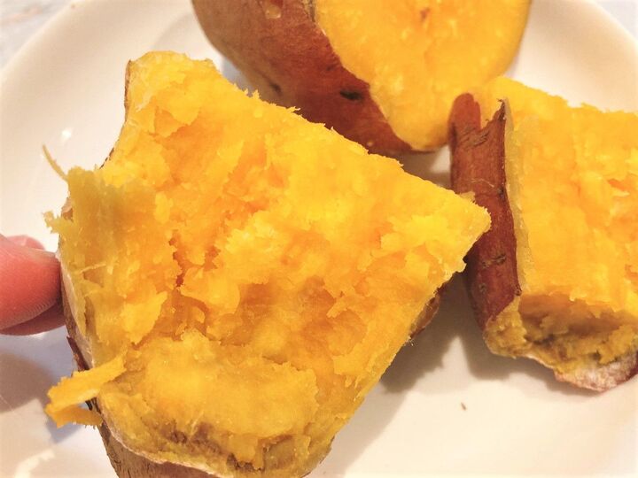 甘さ&ねっとり感はお店級!おうちで「焼き芋」を手間なし&簡単に作る方法♪