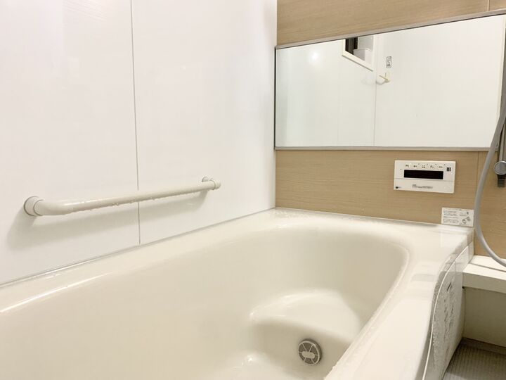 浴室のカビと決別!お風呂終わりのほんの一手間でカビを予防する方法