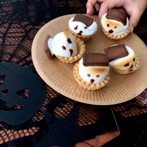 子供と一緒に簡単ハロウィン のせて焼くだけ 焼きマシュマロチョコおばけ 暮らしニスタ 子供と一緒に簡単ハロウィン のせて焼くだけ 焼きマシュマロチョコおばけ 暮らしニスタ