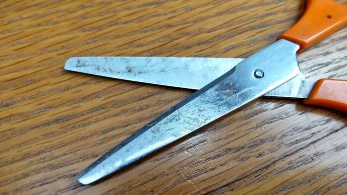 早くやればよかった ハサミの切れ味が身近なものでカンタン復活 最強ワザも 暮らしニスタ 早くやればよかった ハサミの切れ味が身近なものでカンタン復活 最強ワザも 暮らしニスタ