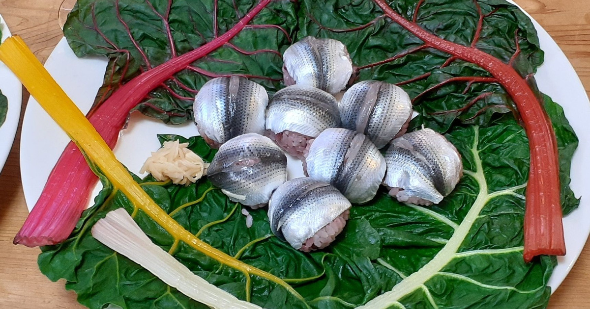 カラフルほうれん草 スイスチャード コハダ寿司 コハダ酢じめ 暮らしニスタ