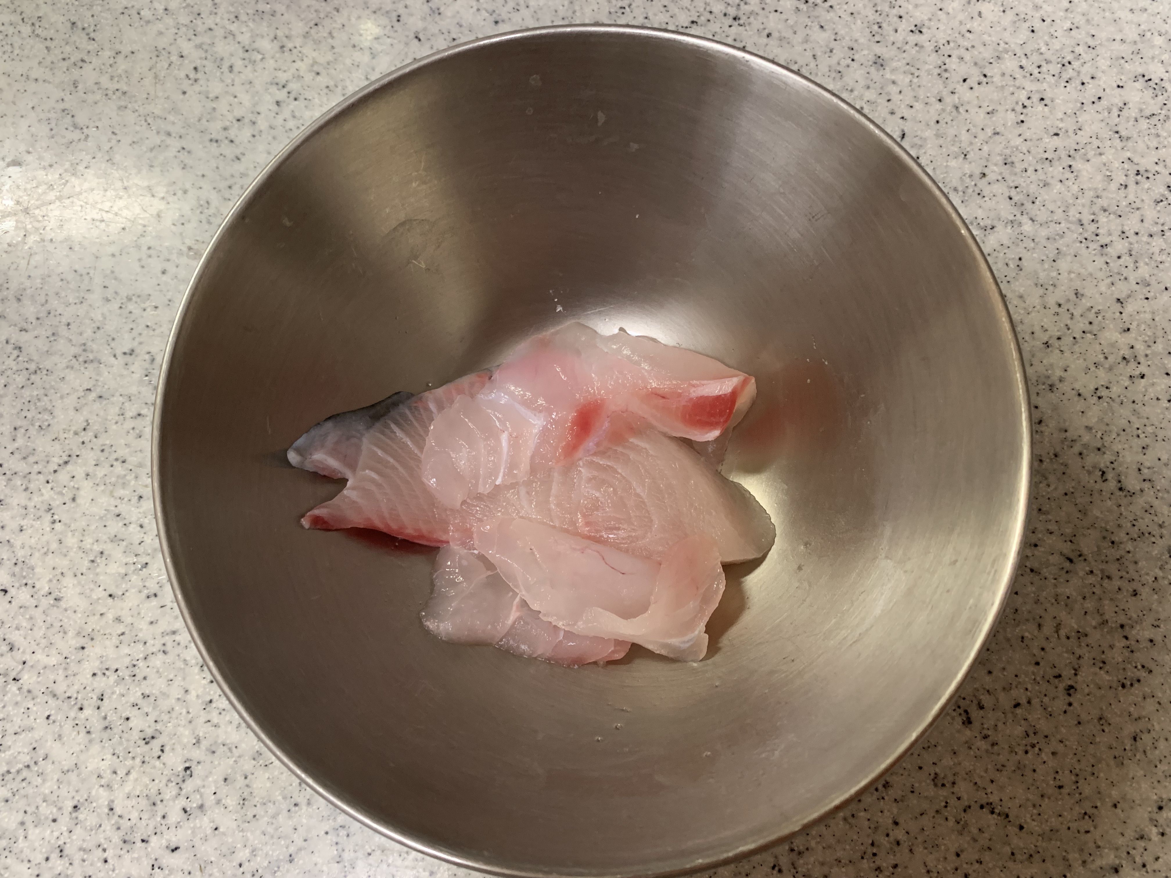 生臭さが消えた スーパーのお刺し身を劇的においしくする方法とは 暮らしニスタ