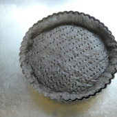 混ぜて焼くだけ～サクサクココアタルト