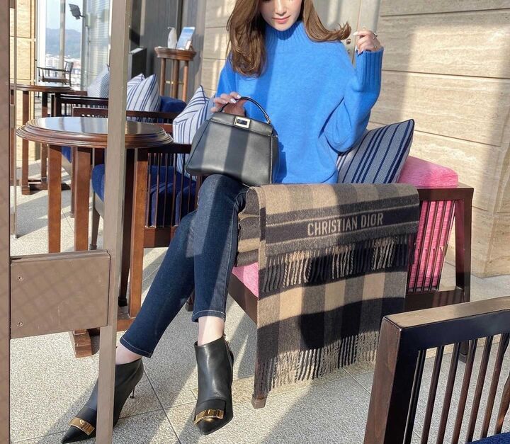 【GU】セール価格でなんと1,490円!カバー力抜群のオーバーサイズニット