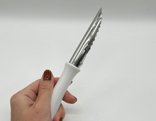【ダイソー】謎のナイフ、ただものじゃありません！実は超便利なとある食材「専用品」でした！
