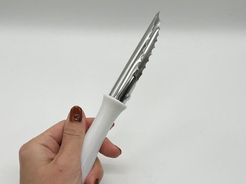 ダイソー 謎のナイフ ただものじゃありません 実は超便利なとある食材 専用品 でした 暮らしニスタ ダイソー 謎のナイフ ただものじゃありません 実は超便利なとある食材 専用品 でした 暮らしニスタ
