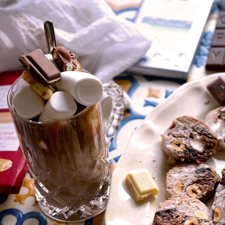 ホットチョコレートのトッピング例