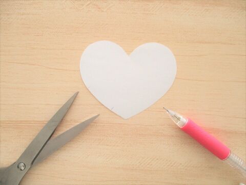 プレゼントにも ハギレで簡単 ハート形マグネットの作り方 暮らしニスタ プレゼントにも ハギレで簡単 ハート形マグネットの作り方 暮らしニスタ