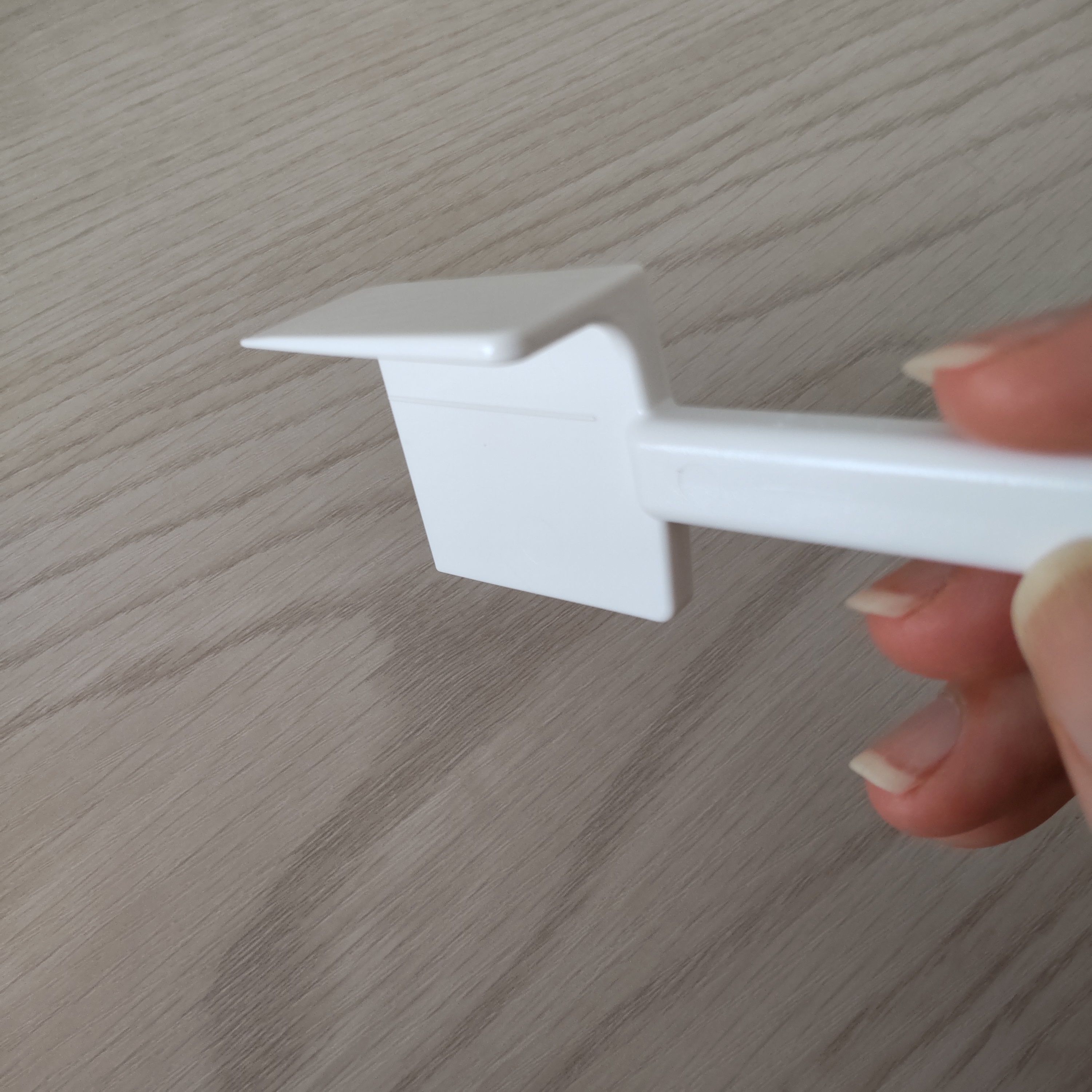 ダイソー スプーン スコップ この角度が冷蔵庫にある食材にフィットするんです 暮らしニスタ