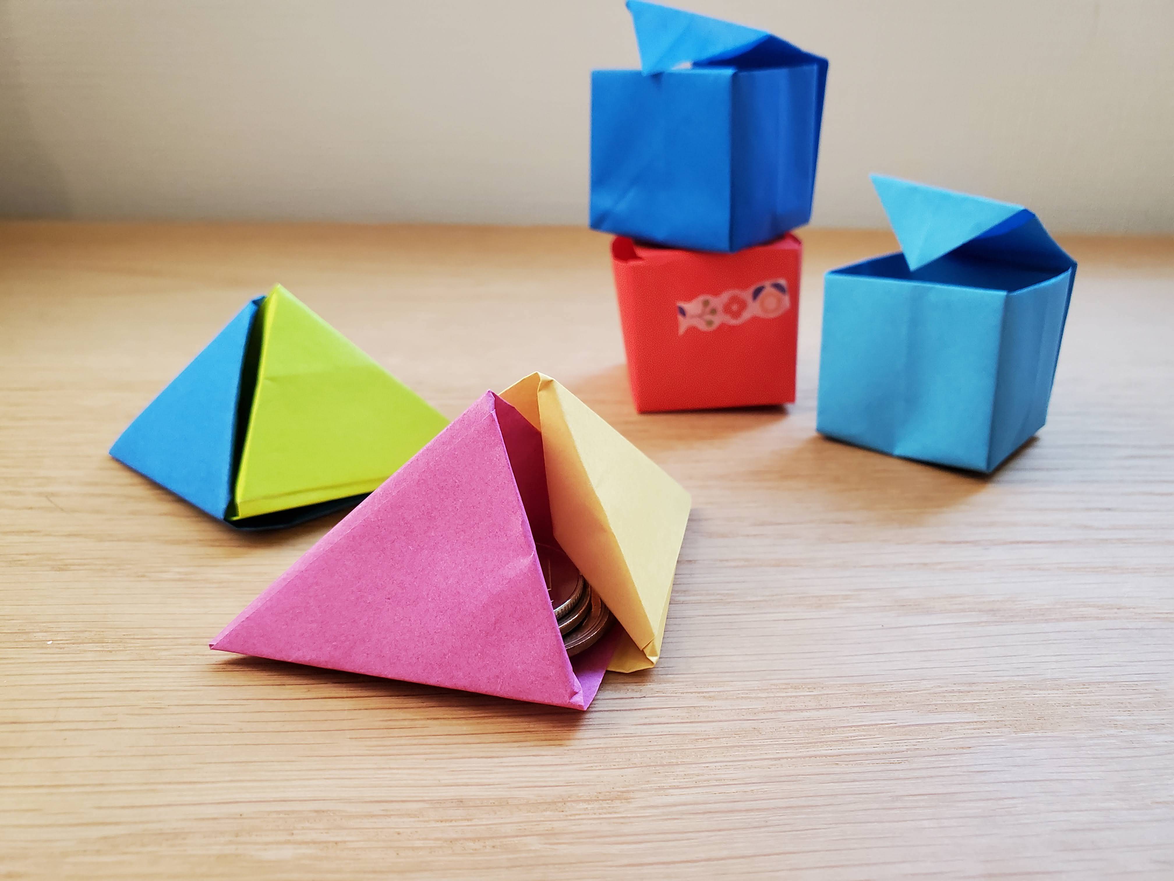 チラシや包装紙 捨てる前にこう使う 片付けや収納に意外にも大活躍 暮らしニスタ