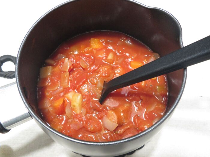 トマト缶 いつもカットタイプばかり使ってない こうするだけでおいしさ急上昇 暮らしニスタ トマト缶 いつもカットタイプばかり使ってない こうするだけでおいしさ急上昇 暮らしニスタ