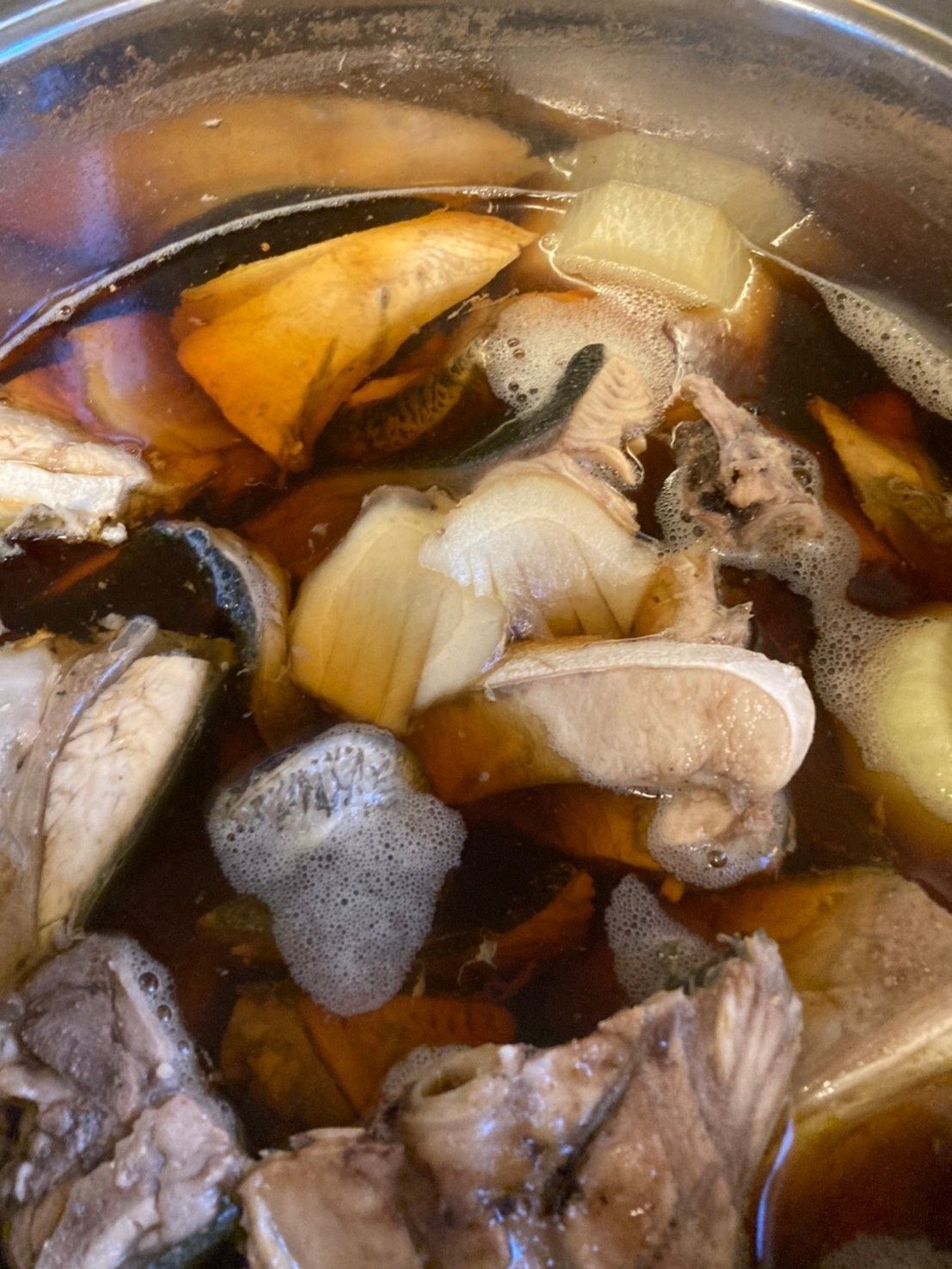 水かお湯をひたひた位に入れて味を付けます♪