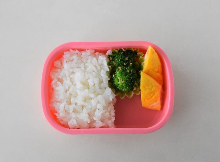 保存版 子供用お弁当の詰め方とおすすめおかずをご紹介 ちょっとのコツで食べやすさも見栄えもアップ 暮らしニスタ 保存版 子供用お弁当の詰め方とおすすめおかずをご紹介 ちょっとのコツで食べやすさも見栄えもアップ 暮らしニスタ