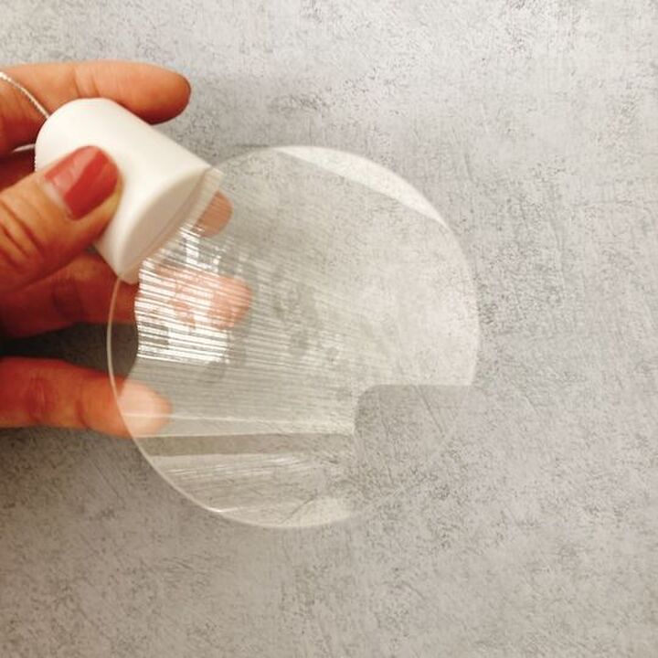 【セリア】アクリル板がおしゃれインテリアに大変身?謎グッズの正体が話題!