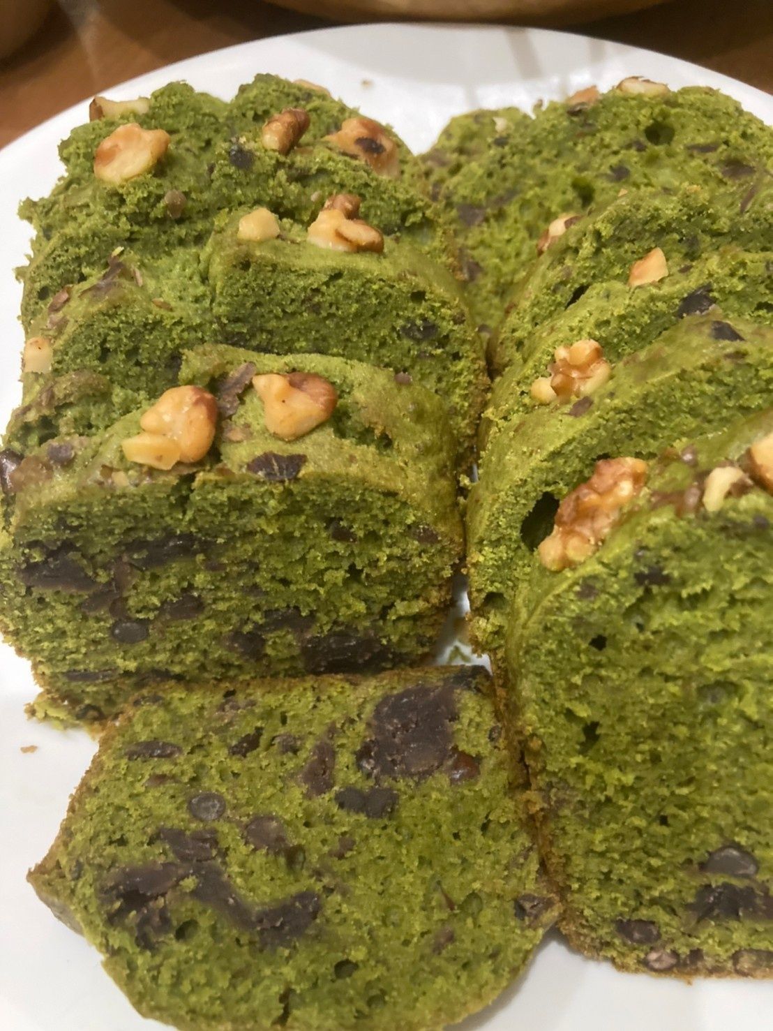 本格的な抹茶味で餡も丁度良い分量でした