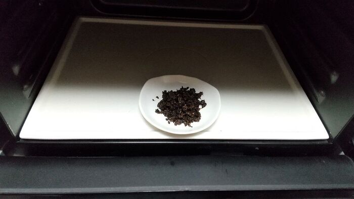 麦茶パック 捨てないで 使用済みでもまだまだ役立つ意外な活用術4つ 暮らしニスタ 麦茶パック 捨てないで 使用済みでもまだまだ役立つ意外な活用術4つ 暮らしニスタ
