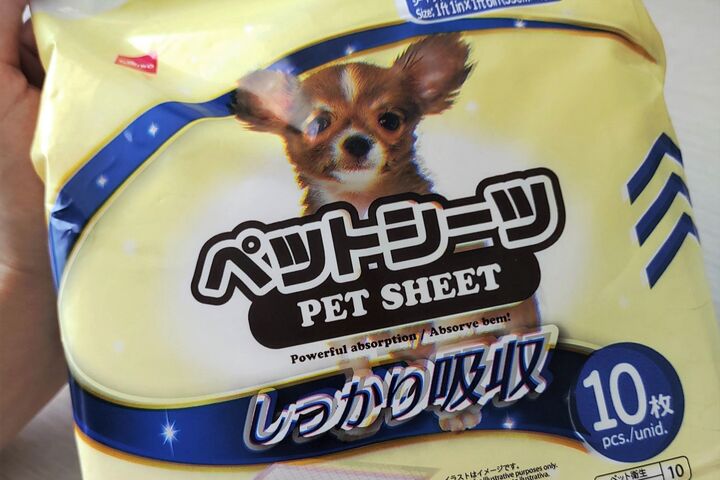 実は便利な隠れ名品!100均のペットシーツがキッチンや玄関で意外な大活躍♪