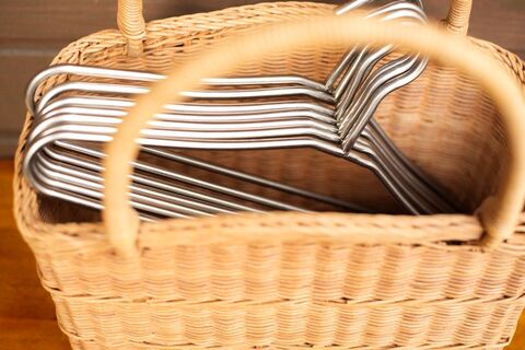 ハンガー収納 かさばる洗濯ハンガーどうしてる スッキリしまう方法まとめ 暮らしニスタ ハンガー収納 かさばる洗濯ハンガーどうしてる スッキリしまう方法まとめ 暮らしニスタ