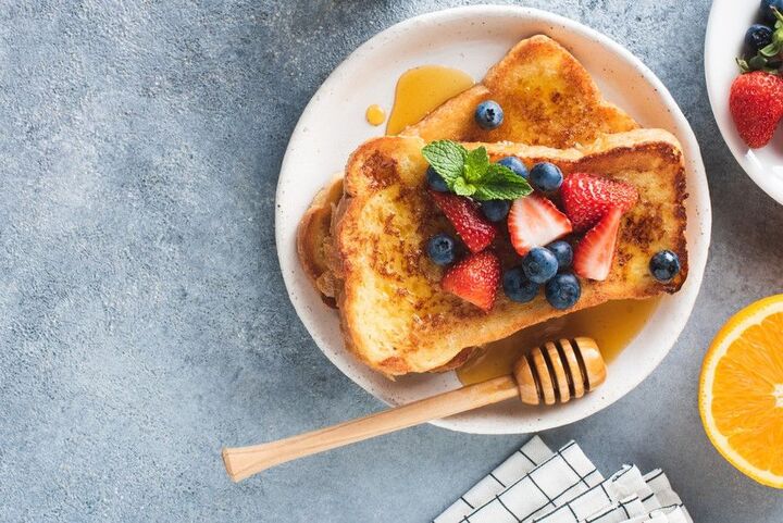 フレンチトーストの美味しいレシピまとめ｜朝食、おやつ、おつまみにもどうぞ！