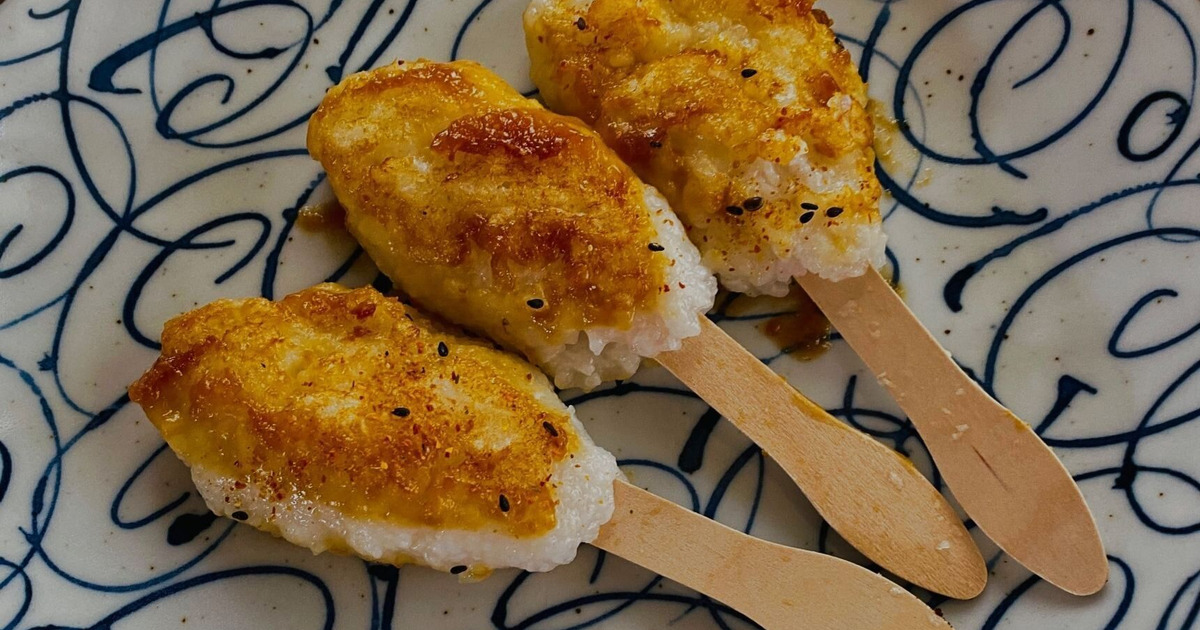 柔らく炊いてしまってご飯で五平餅！まるで縁日みたい＼(^o^)／｜料理 