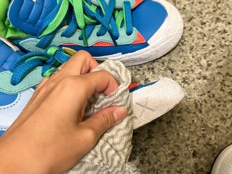 大事なスニーカーをずっとキレイに履くための簡単ケアとは 暮らしニスタ 大事なスニーカーをずっとキレイに履くための簡単ケアとは 暮らしニスタ