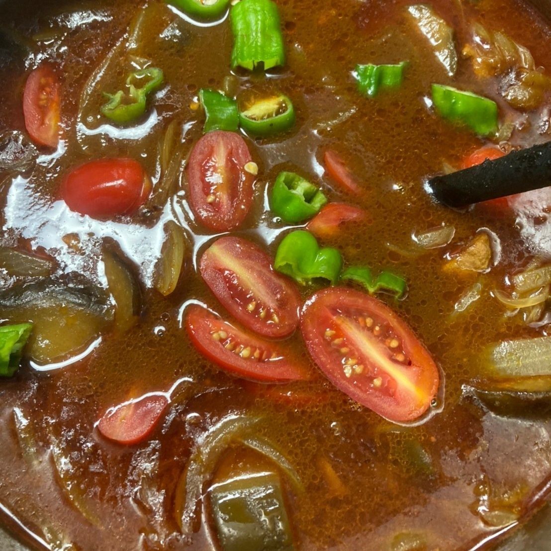 工房の昼ご飯！茄子と豚肉のカレー♪