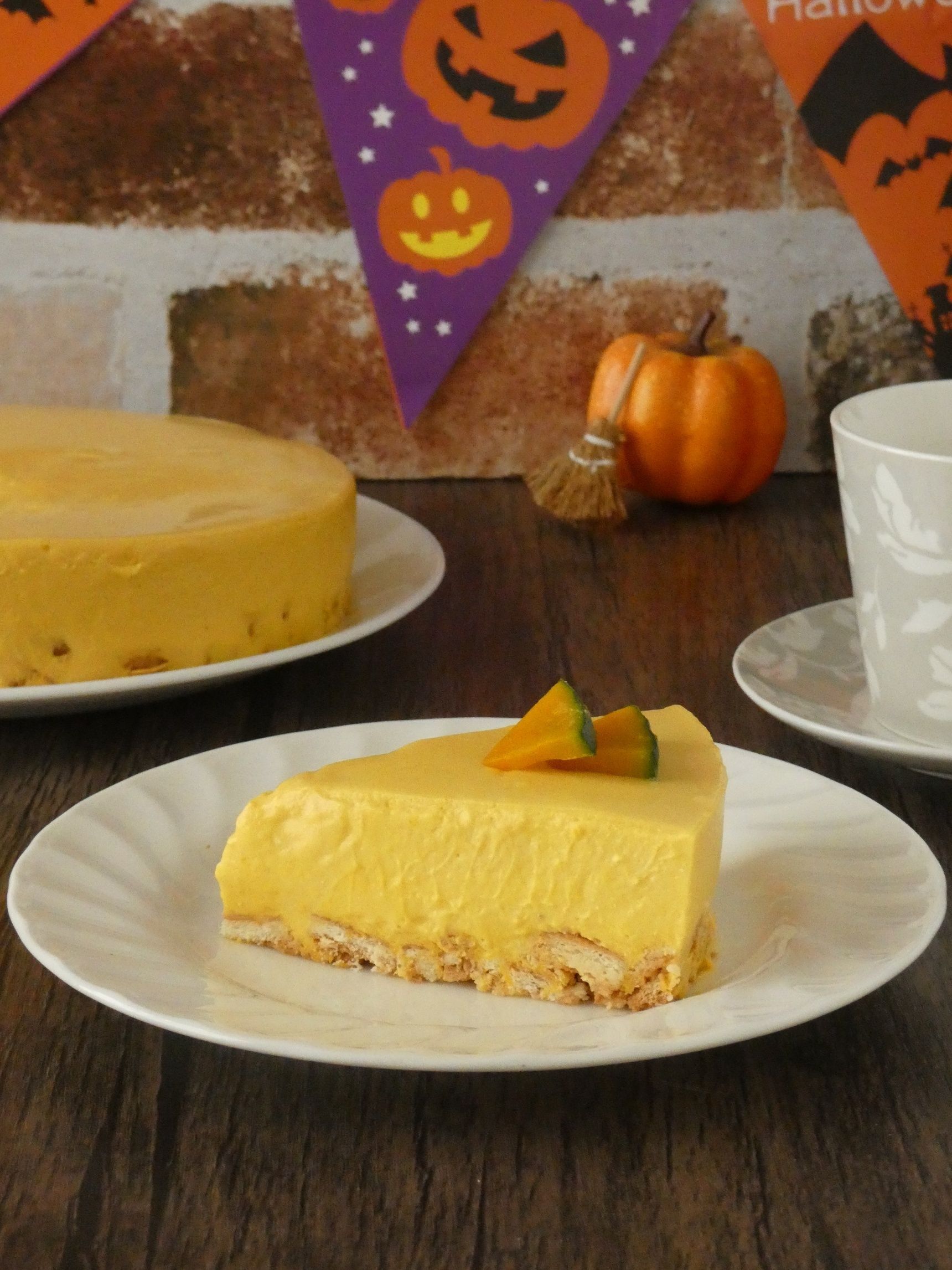 電子レンジで簡単「かぼちゃのレアチーズケーキ」