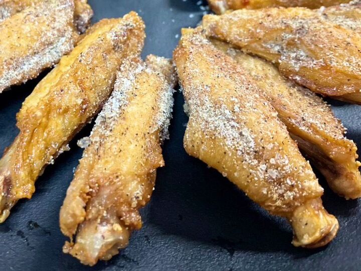 『家事ヤロウ!!!』「世界の山ちゃん 幻の手羽先」をグルメ科捜研が解明!!再現力すご~!食べる手が止まらない♪