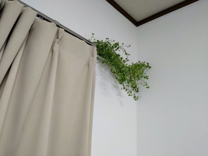 え?どこに「突っ張り棒」使ってるの??見えない場所でも大活躍!縁の下の力持ち的活用法