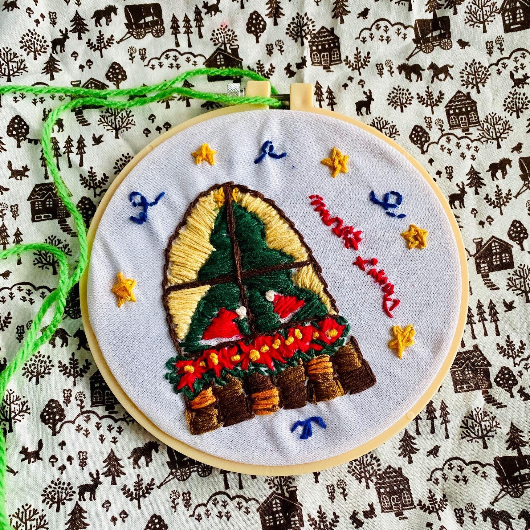 刺繍枠でタペストリークリスマス