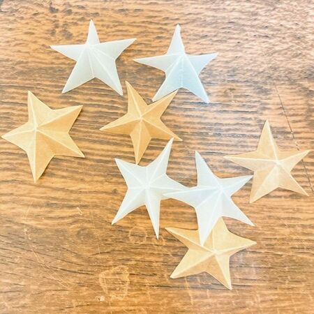 ★クリスマスのディスプレイに！折り紙で作る簡単お星さま★