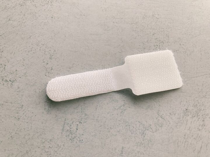 【ダイソー】手芸道具じゃない!謎のマジックテープ、現代人の時短に役立つ地味スゴグッズだった♪