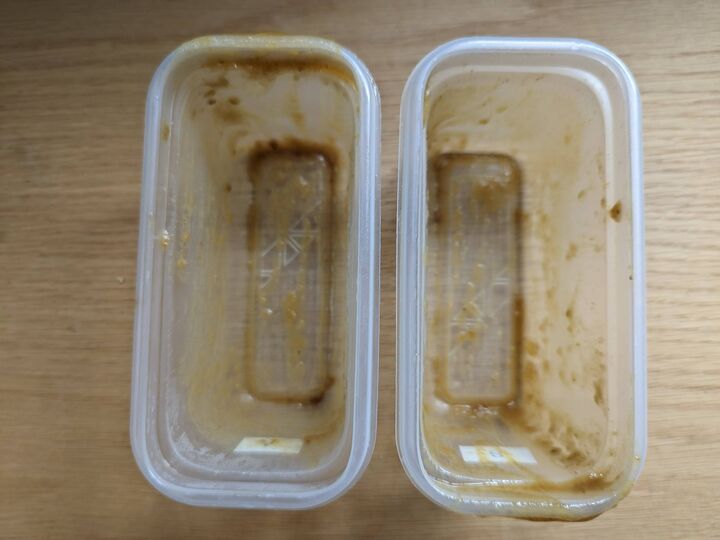 SNSで話題の裏ワザ!タッパーのギトギト油汚れが手を汚さずに洗えるって本当?【試してみた】