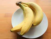 待ち切れない！かたいバナナを熟したバナナに変身させる裏ワザ3選【やってみた】