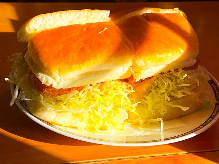 コメダ珈琲店のボリューム満点サンドの楽しみ方!意外と知らないお得な裏ワザも♪