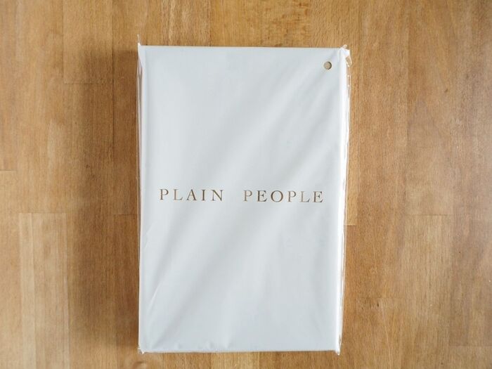 ブランドは「PLAIN PEOPLE」