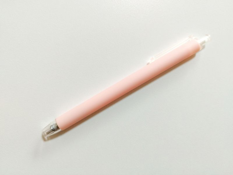 定期入れの 人気商品 セリア セラミックセーフティーカッター ピンク