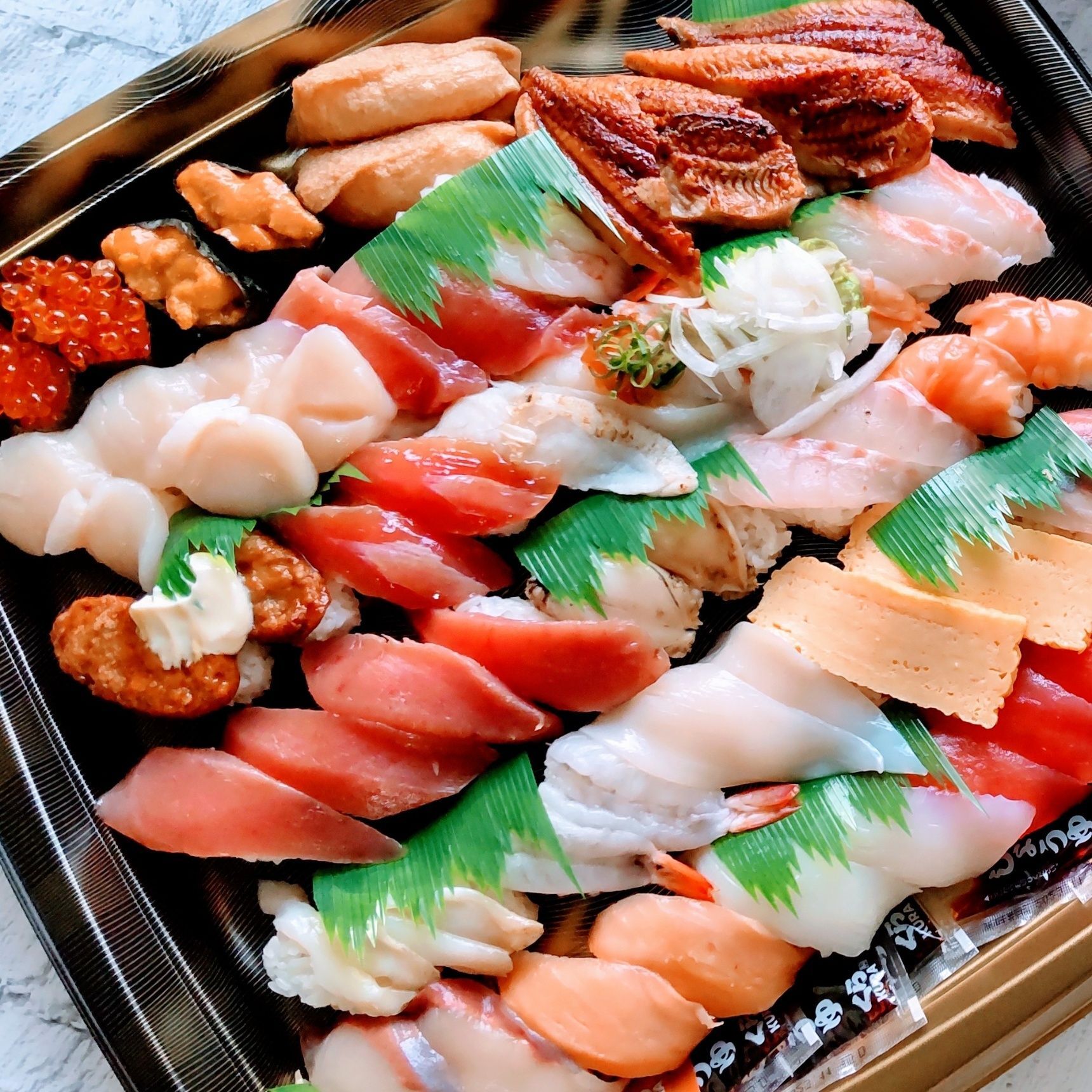 お寿司がたくさんで、にぎやか、見て目も可愛い～！